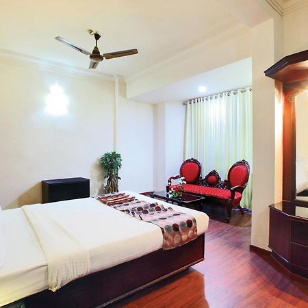 Trichur Towers Thrissur Eksteriør billede
