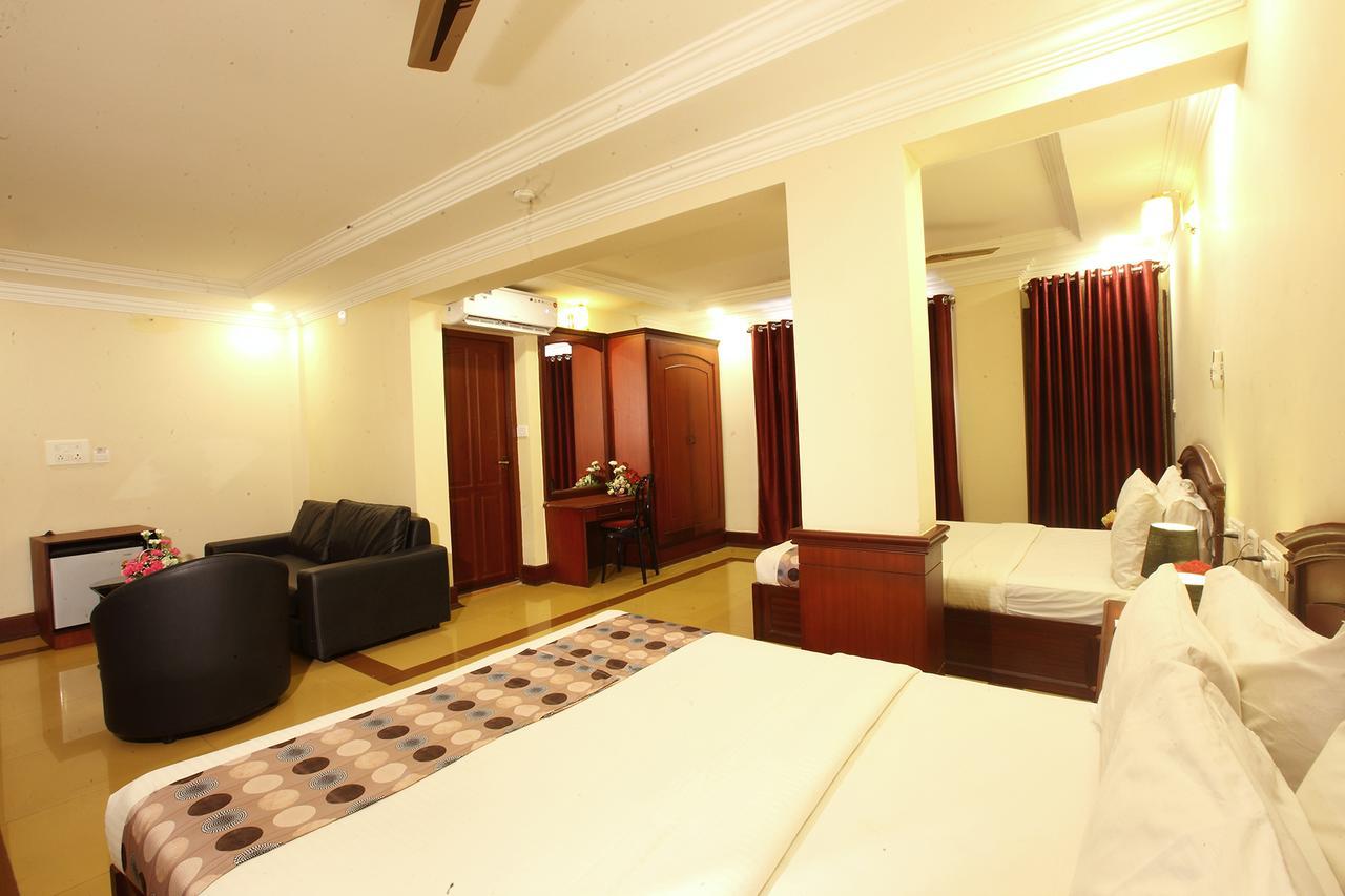 Trichur Towers Thrissur Eksteriør billede