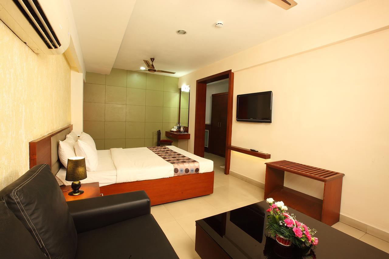 Trichur Towers Thrissur Eksteriør billede
