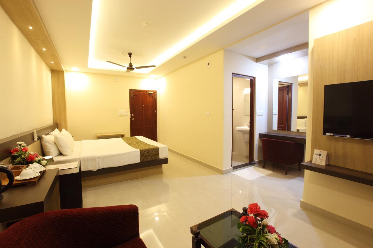 Trichur Towers Thrissur Eksteriør billede